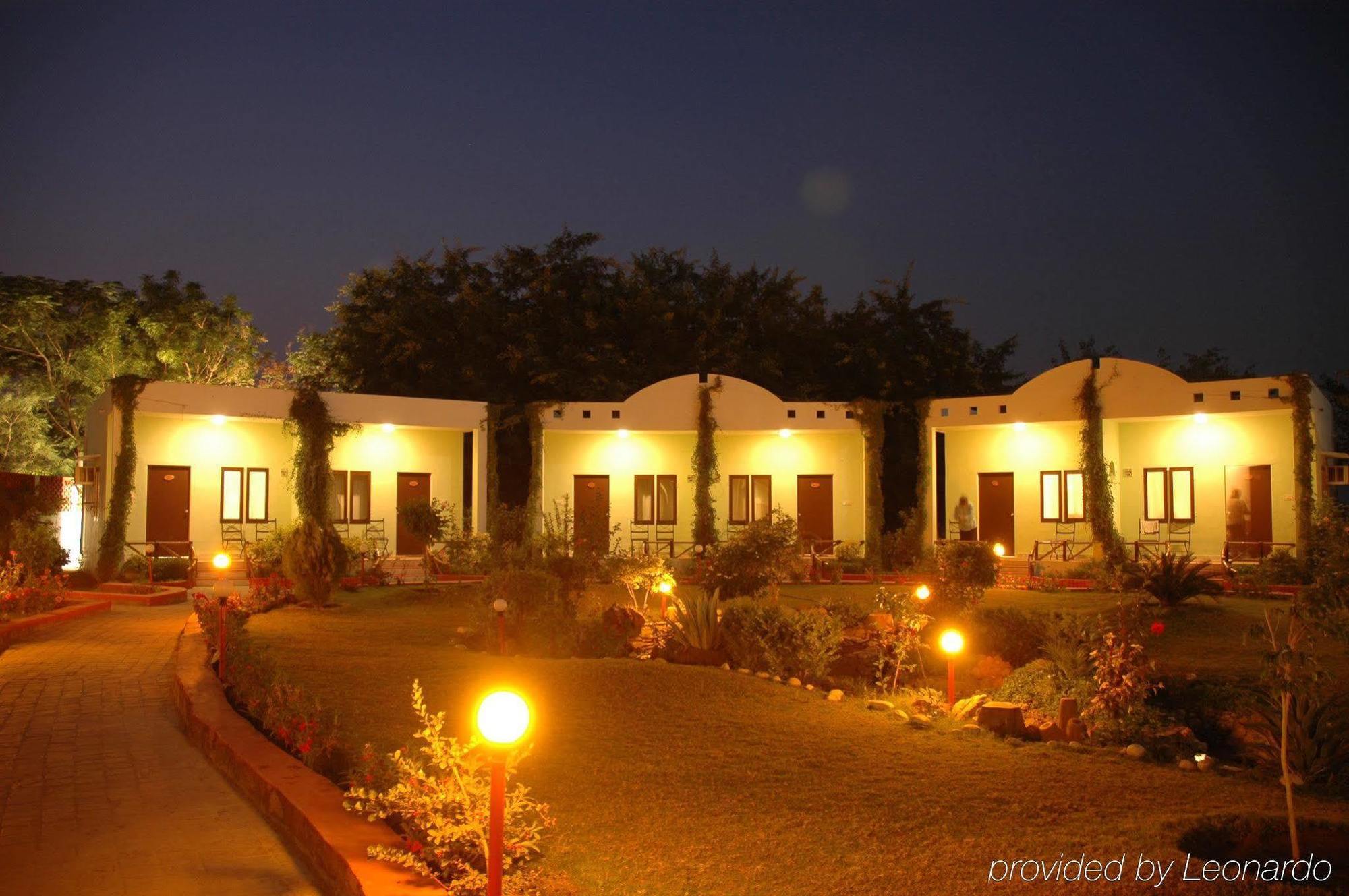 The Pugmark, A Wildlife Resort Saváj Madhopur Kültér fotó